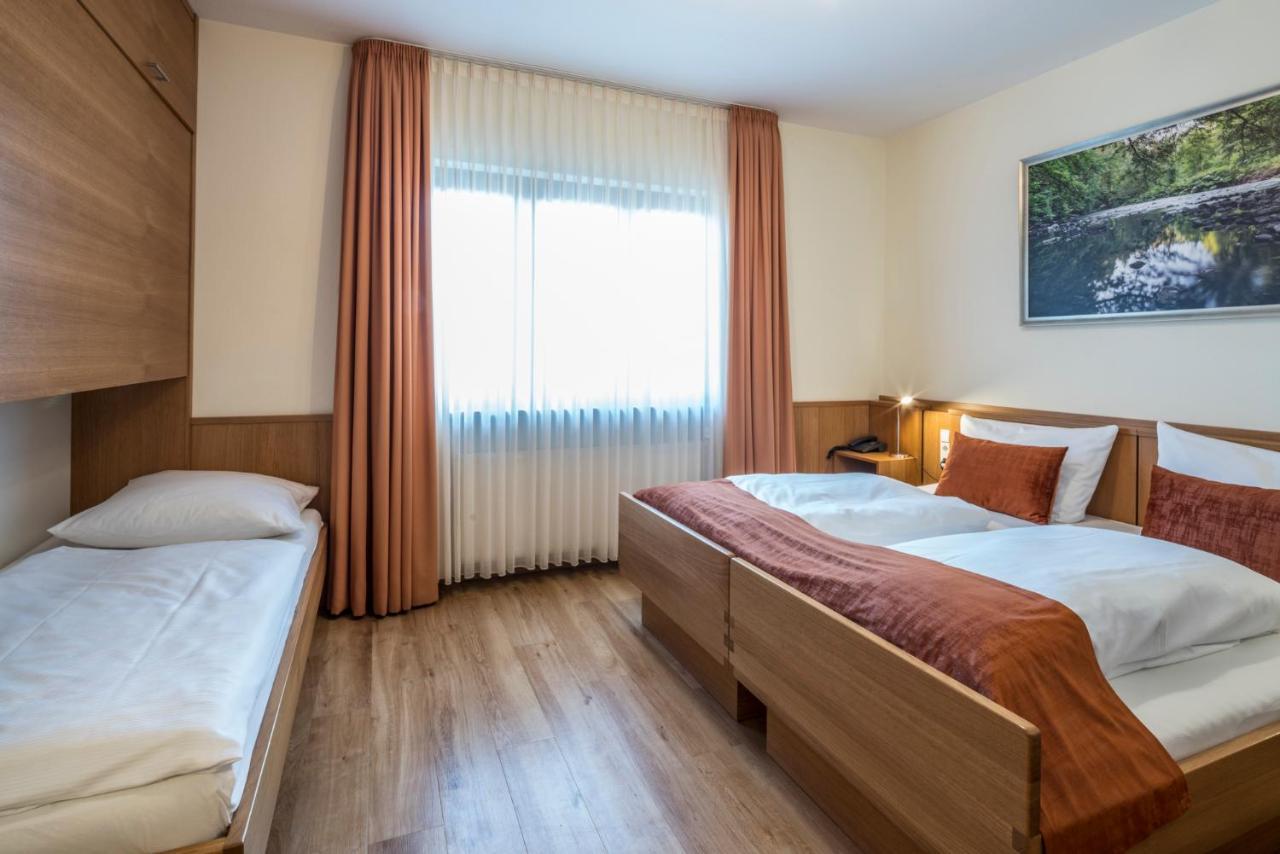 Hotel - Landgasthof Rebstock 님부르크 외부 사진